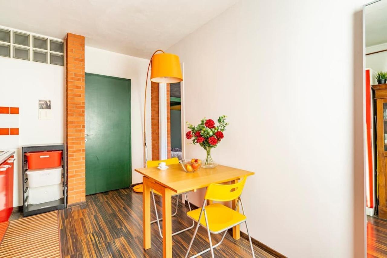 Lovely Apartment Navigli Milano Eksteriør billede